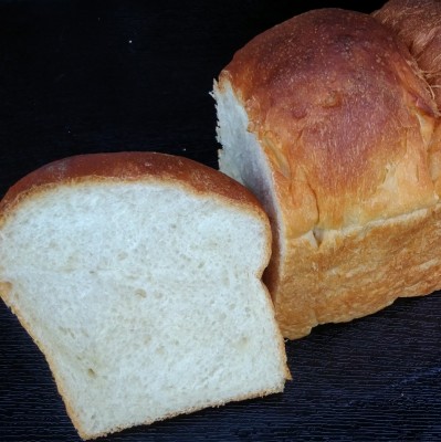 食パン一斤（無農薬小麦粉）甘さ控えめサンドイッチ用